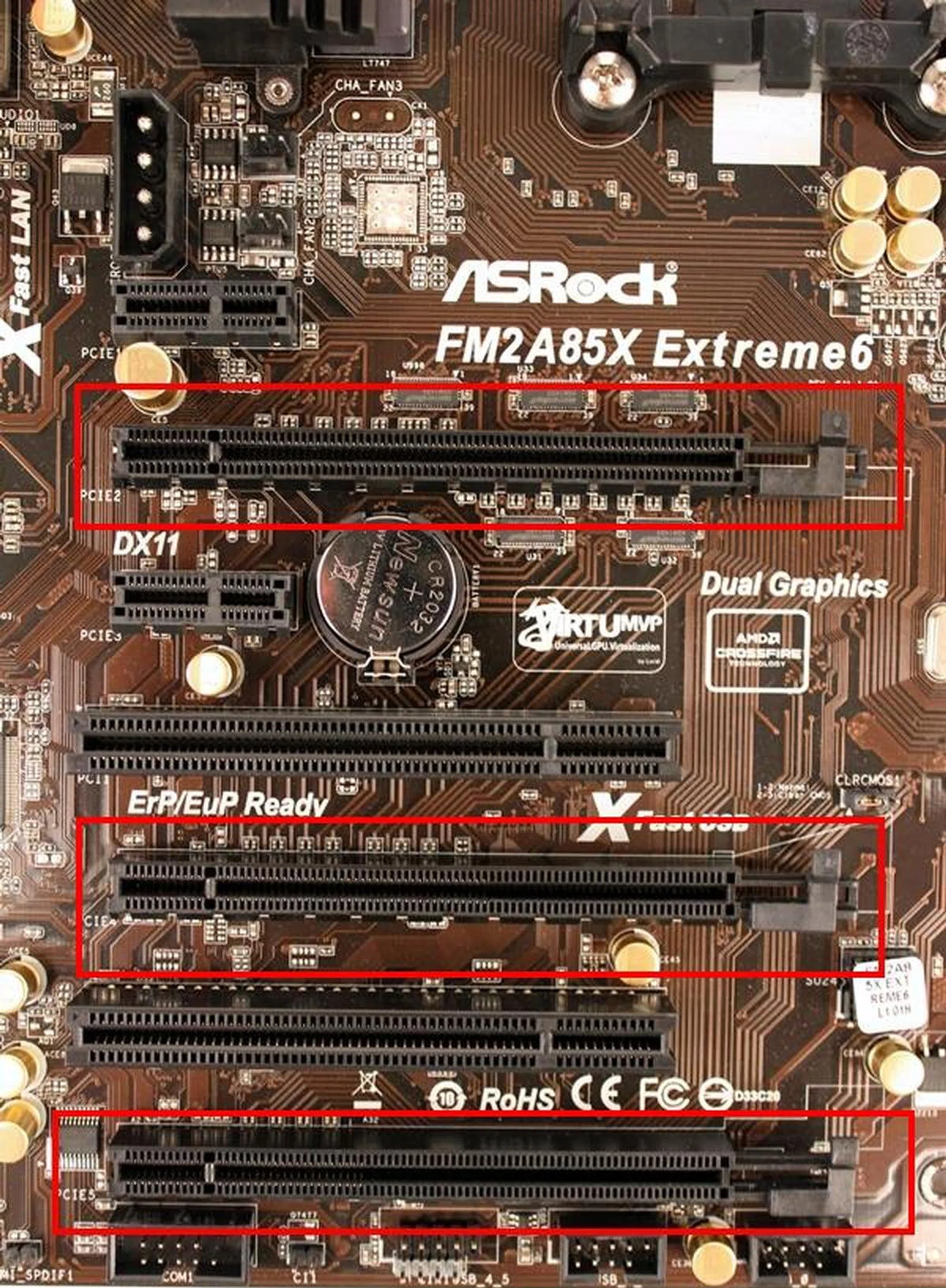Besides the trio of PCIe 2.0 x16 slots that are highlighted in red outlines, there are two PCIe 2.0 x1 expansion slots as well as a pair of legacy PCI slots.
