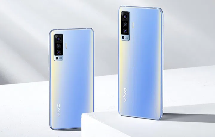 Vivo X50 in Frost Blue.