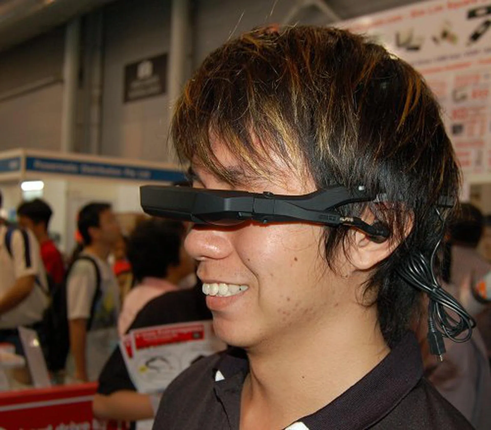 You'll not go wrong with the iSmart EyeMovie if you're looking for a really personal theater system. Movies, email and gaming are just some of the things you can do with it. Seriously, it doesn't get anymore personal (or selfish) than this.