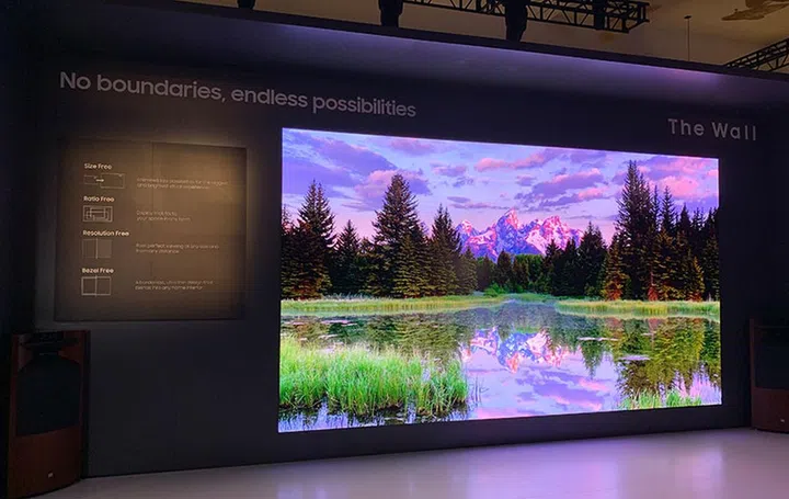 Last year's The Wall prototype was 146 inches; this year, it's grown to 219 inches.