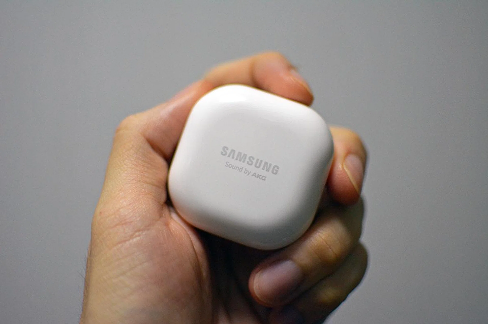 The Galaxy Buds Live has a compact case that slips easily into your pockets or bag. 