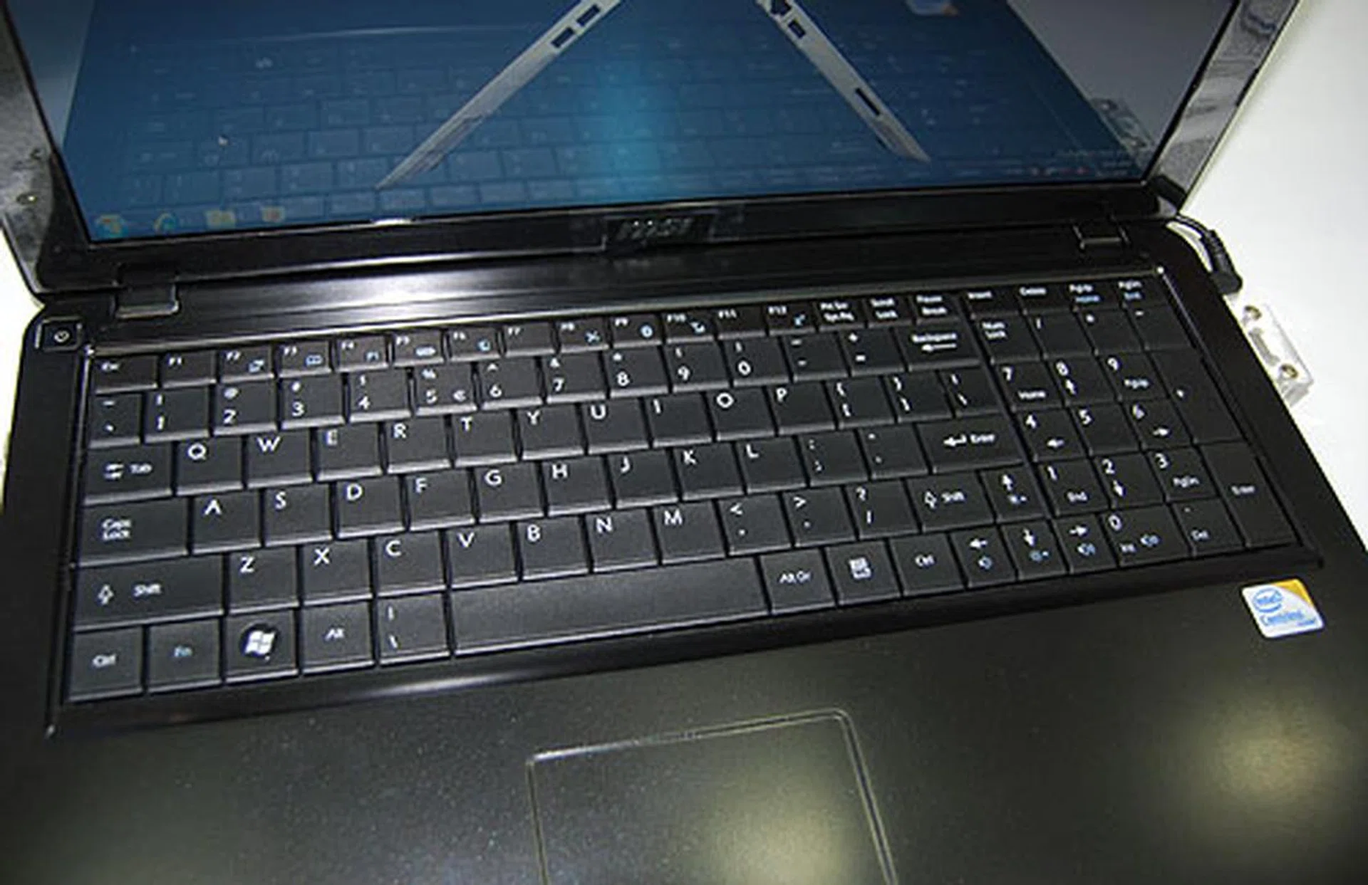 With its dimensions, it was capable of squeezing in the numeric keypad.