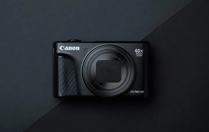Canon's latest compact is indeed the 4K-capable PowerShot SX740 HS