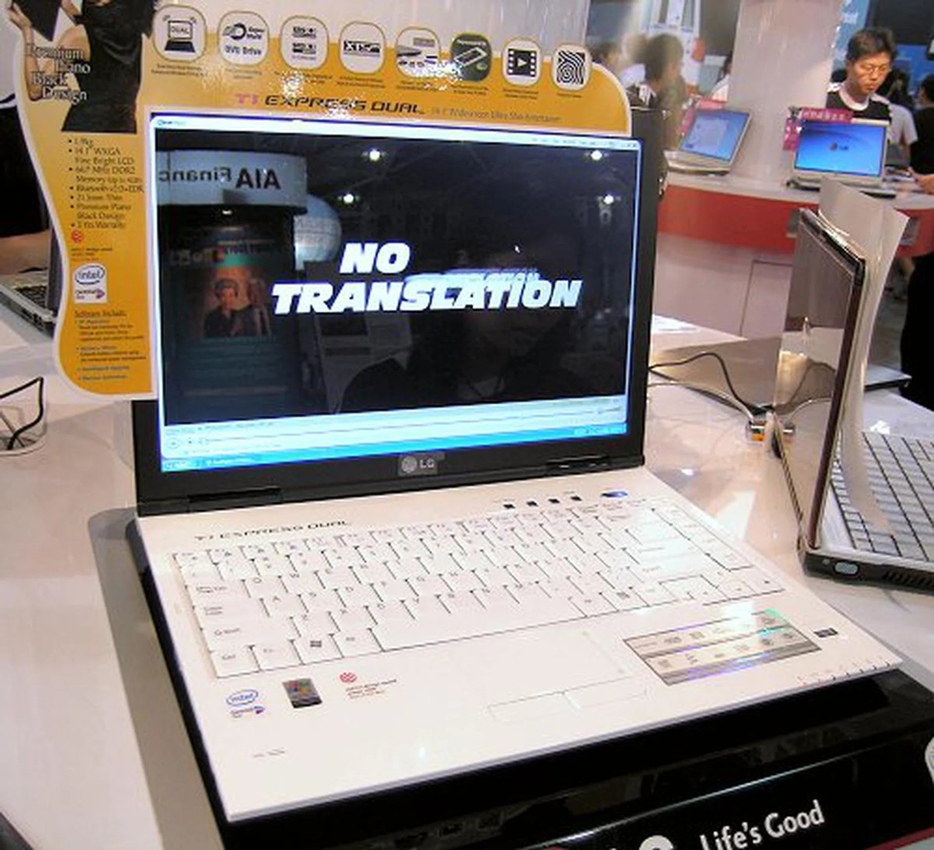 For a notebook with a larger screen, there is the T1 Express Dual that shouts portability and design excellence. It's equipped with a 14.1-inch WXGA+ screen (1280 x 800 pixels), a fingerprint scanner, DVD Super Multi DVD writer, 5-in1 card reader and Dual Hexa-band Wi-Fi antenna.