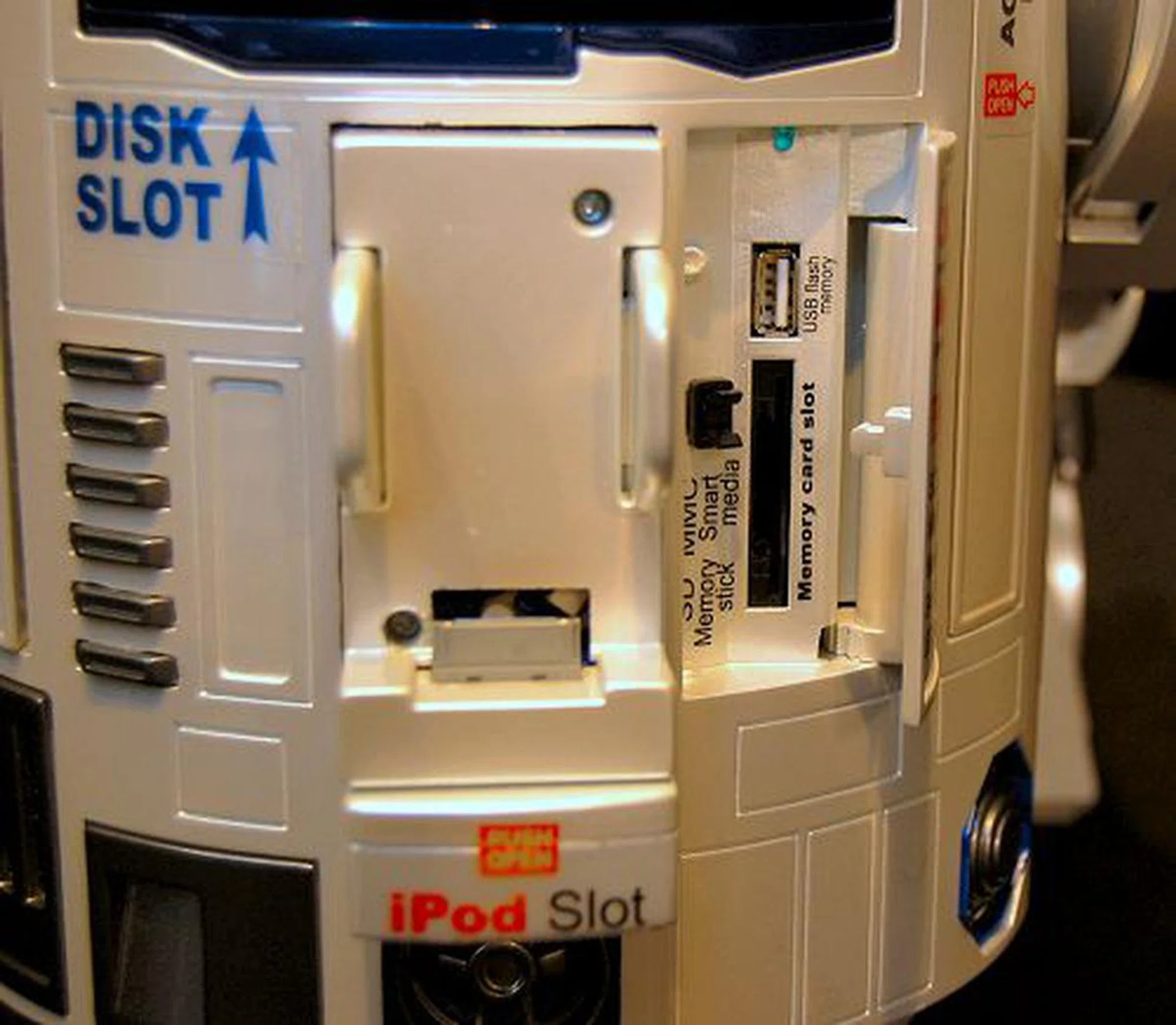  The connectivity options revealed.  