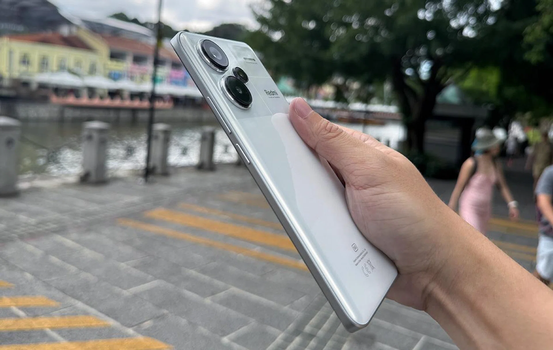 Shaving off bulk by using rings instead of a camera island made the rear more balanced.