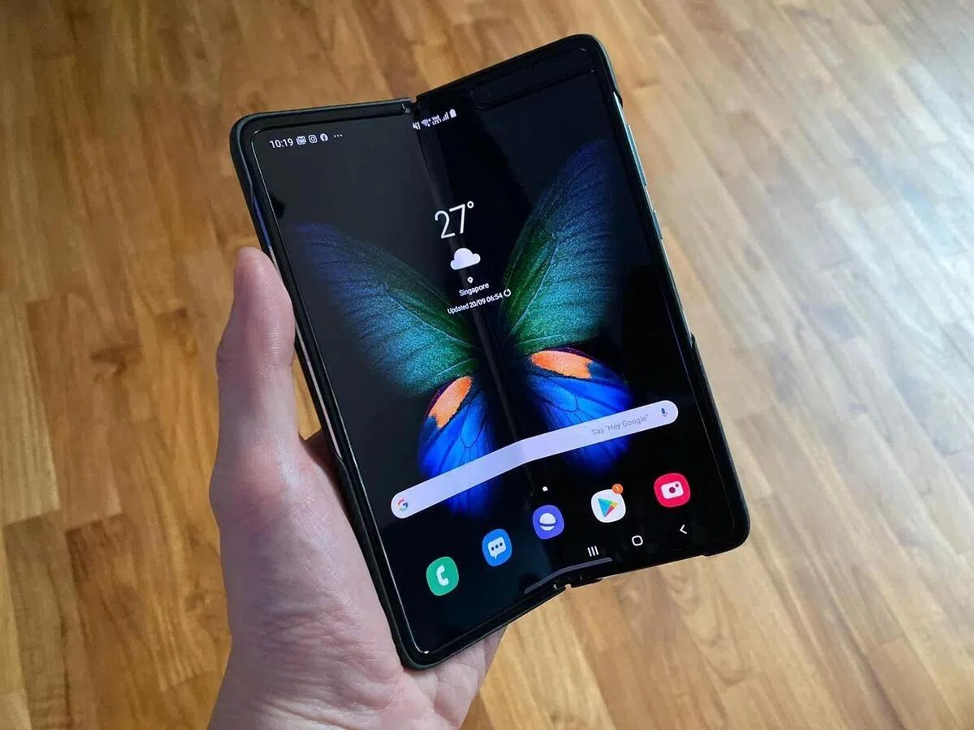 Samsung Galaxy Fold.