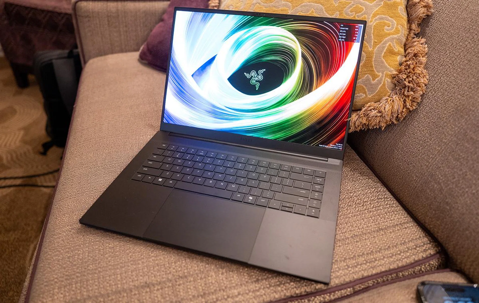 Their thinnest laptop ever. Photo: HWZ 