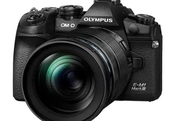Olympus OM-D E-M1 Mark III with Olympus M.Zuiko 12-100mm f/4 lens. Image: Olympus