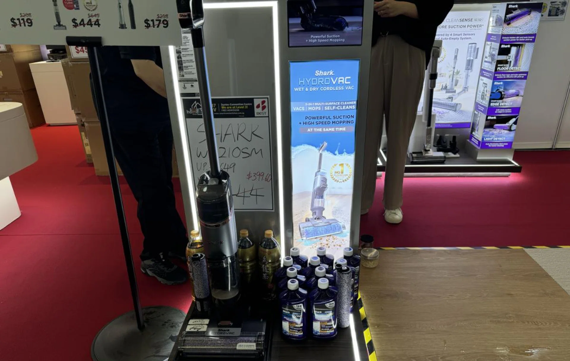 Clean the floor without straining your back. Photo: HWZ.