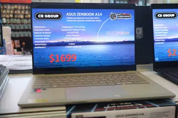 ASUS Zenbook A14