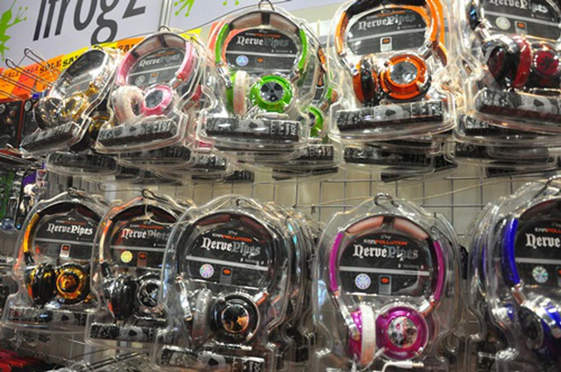 Nerve Pipes! If you are a fan of the brightly-colored line in the Ear Pollution series, be sure to check them out at the iFrogz booth. Retailing at $29 per piece.