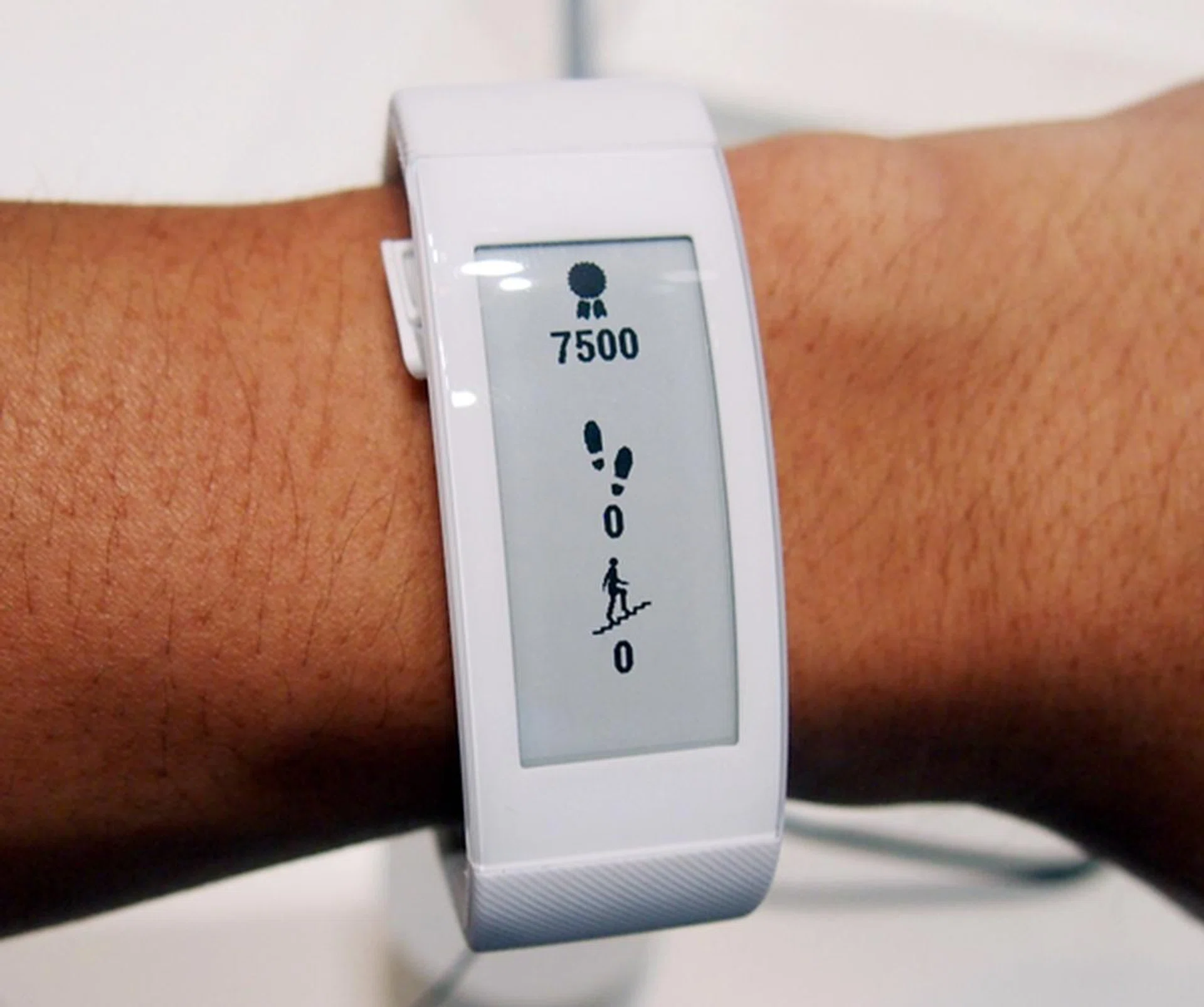 Sony throws in a 1.4-inch e-paper display on the SmartBand Talk.
