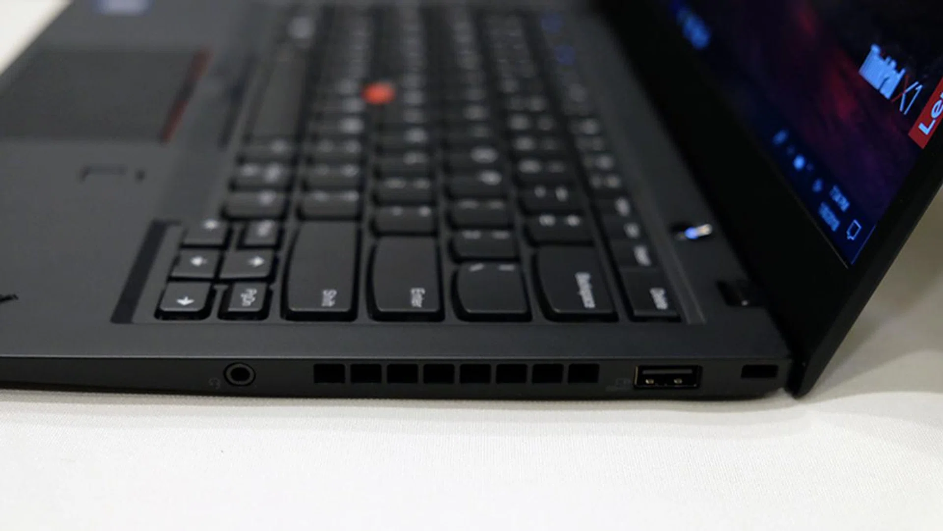 Lenovo ThinkPad X1 Carbon