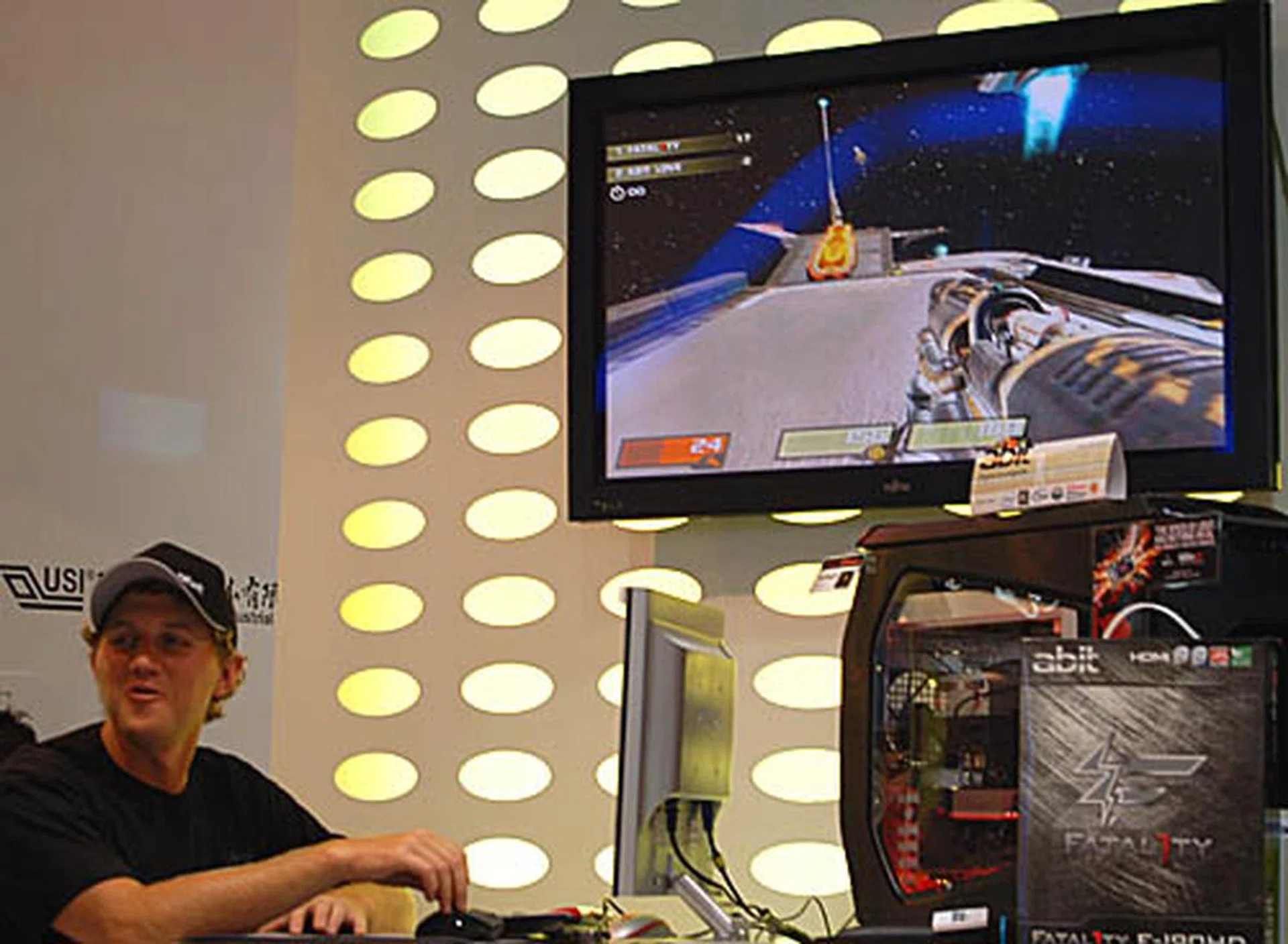  Quake 4 is Fatal1ty's favored hunting ground.  