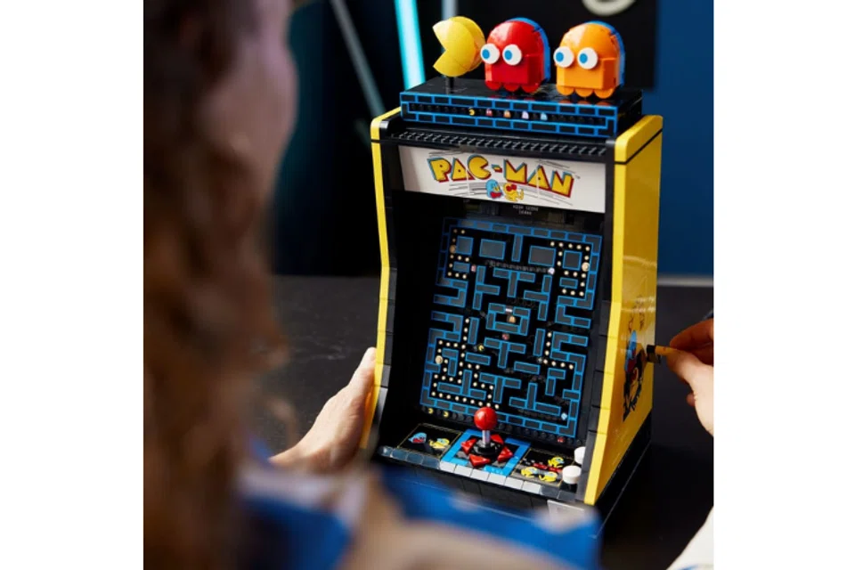 LEGO Icons PAC-MAN Arcade (10323)