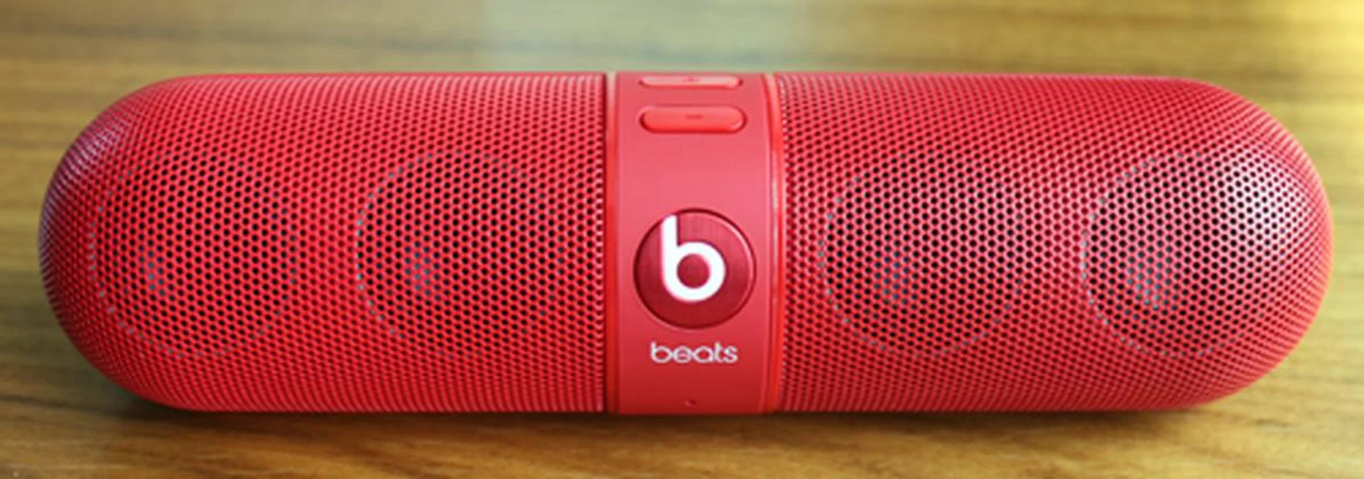 The speakers are armed with four full-range drivers tasked with pumping out the sound.