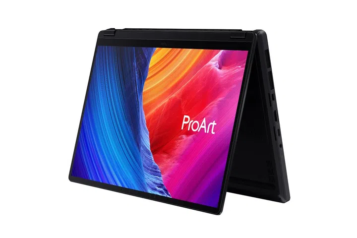 With a RTX 4050, the ASUS ProArt PX13 offers powerful graphic design capabilities. PHOTO: ASUS