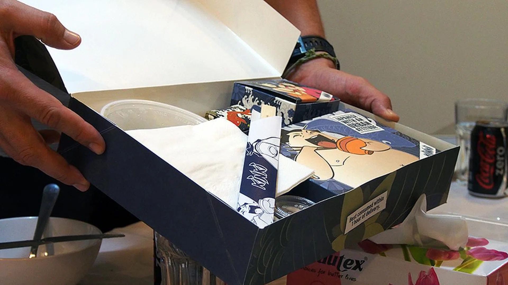 Sushi from Kinki Restaurant at Fullerton Bay Hotel came in Deliveroo's packaging created collaboratively with the eatery - these are unique only to Deliveroo (and delivery for premium restaurants are already rare).