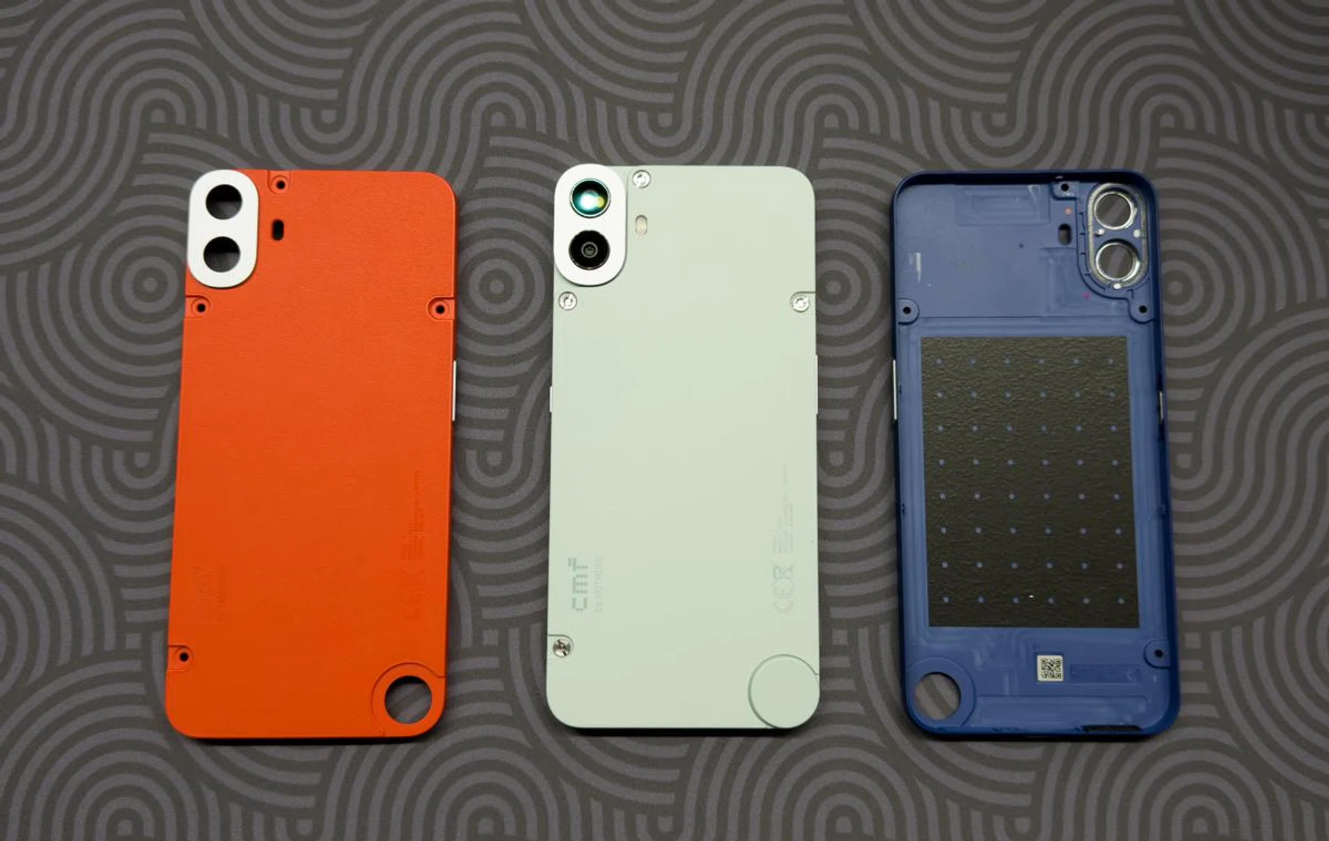 Left to right: Orange, Light Green, Blue. Photo: HWZ.