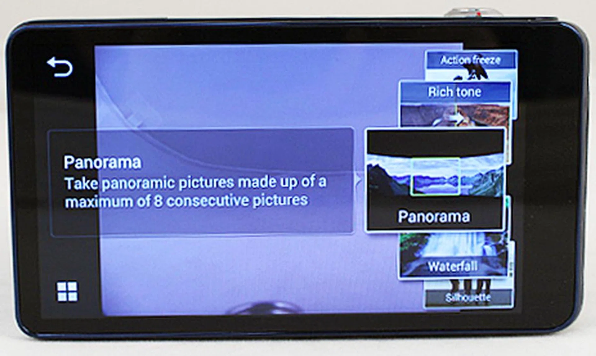 A touch interface lends itself well to easy navigation for a digital compact's Auto and preset modes.