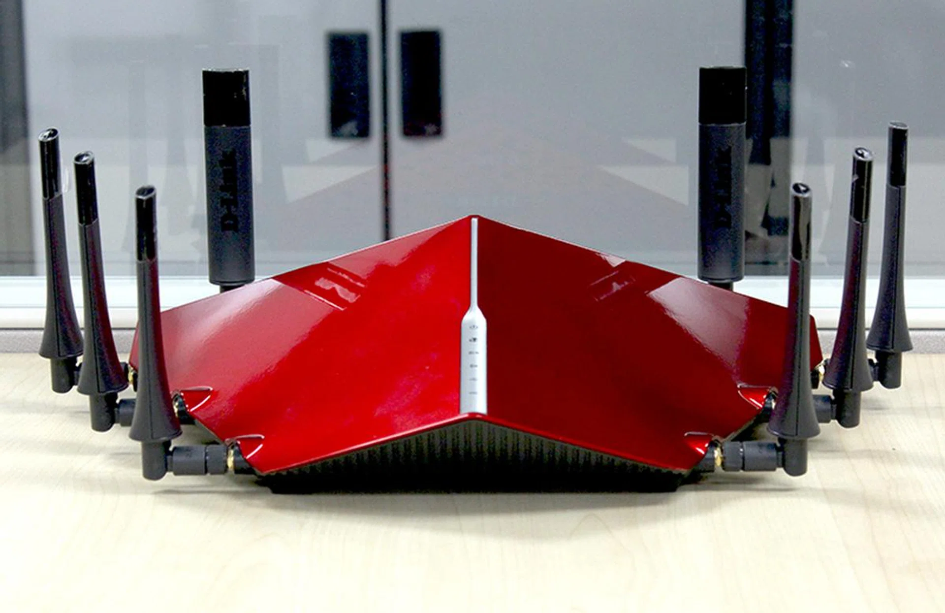 The D-Link DIR-895L is big, bulky, and very red.