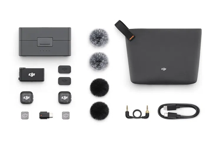 All components within the DJI Mic 3 2 TX + 1 RX + Charging Case combo