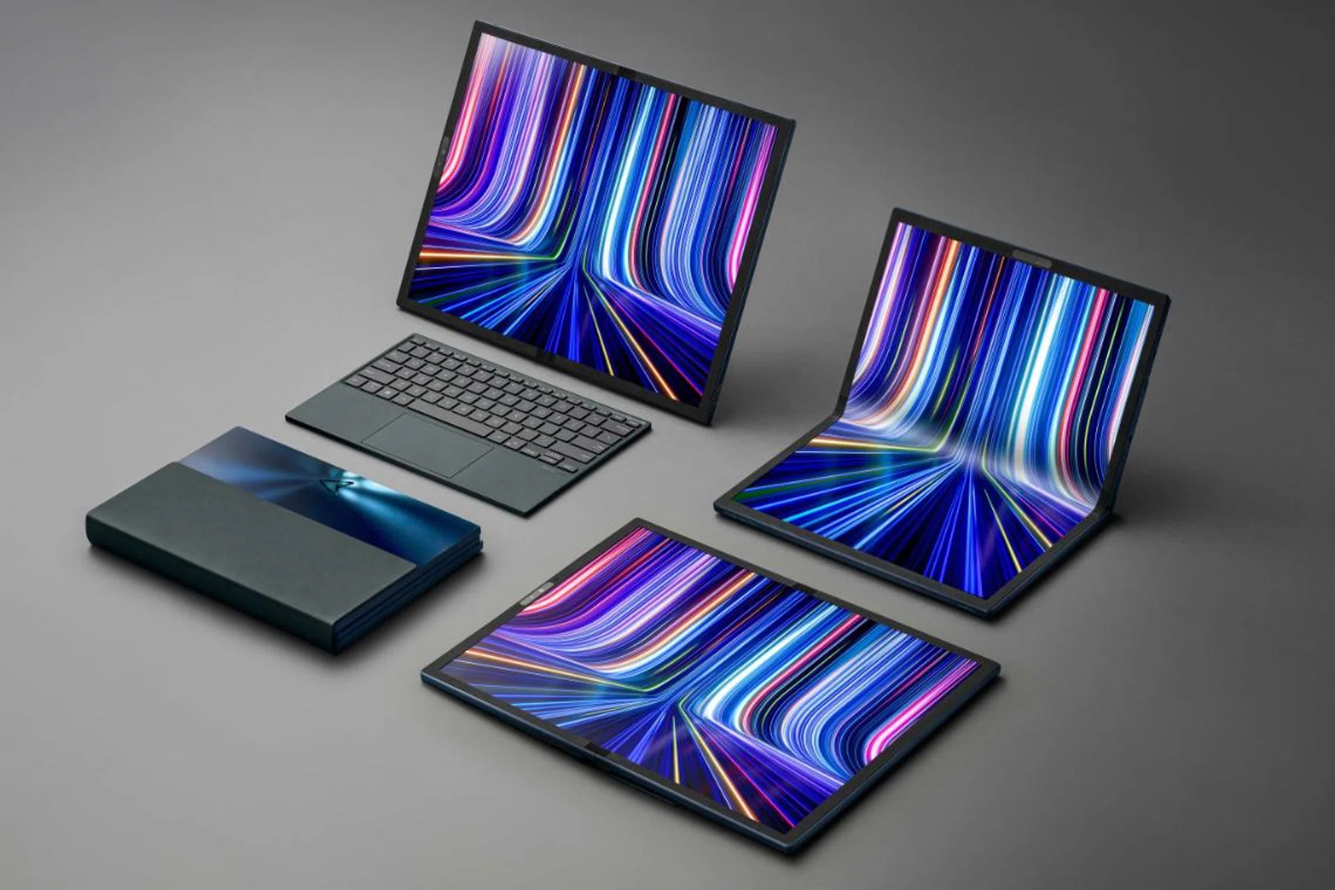 ASUS ZenBook 17 Fold OLED (Image source: ASUS)