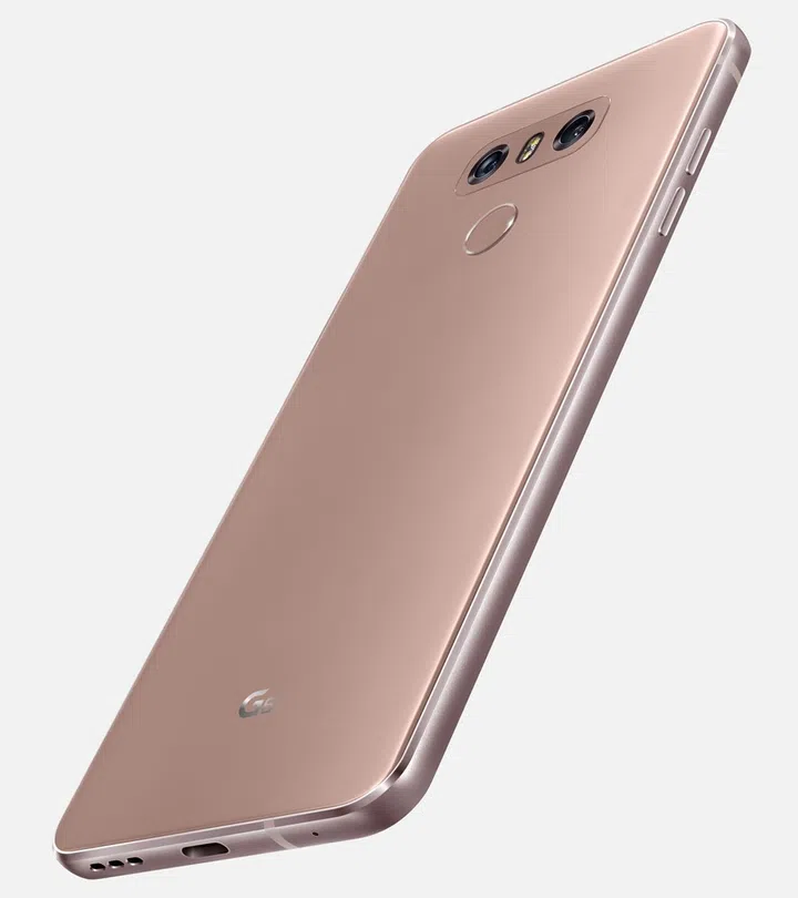 LG G6 in Terra Gold.