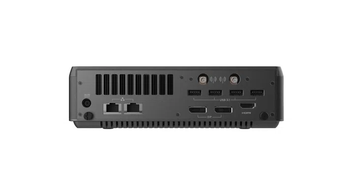 The rear view of the Zotac Magnus EN374070C. (Image source: Zotac)