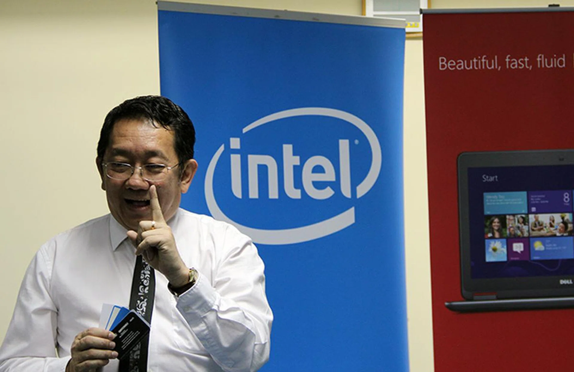 Principal of Canberra Primary School, Sam Wong, telling us about how the 4Di Lab was conceived and the school's vision for this project.