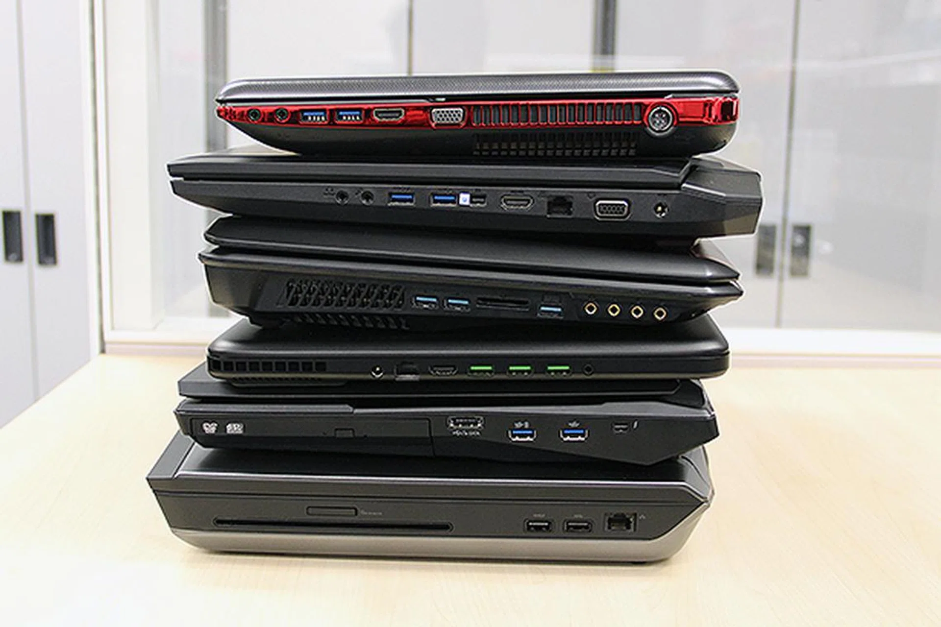 Is this the gaming notebook tower of power or the powerful tower of gaming notebooks?