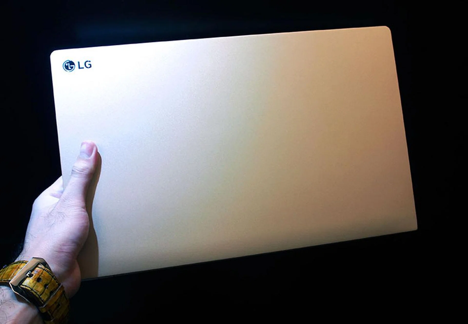 The 15-inch LG Gram is so light, we had no problems lifting it with one hand.