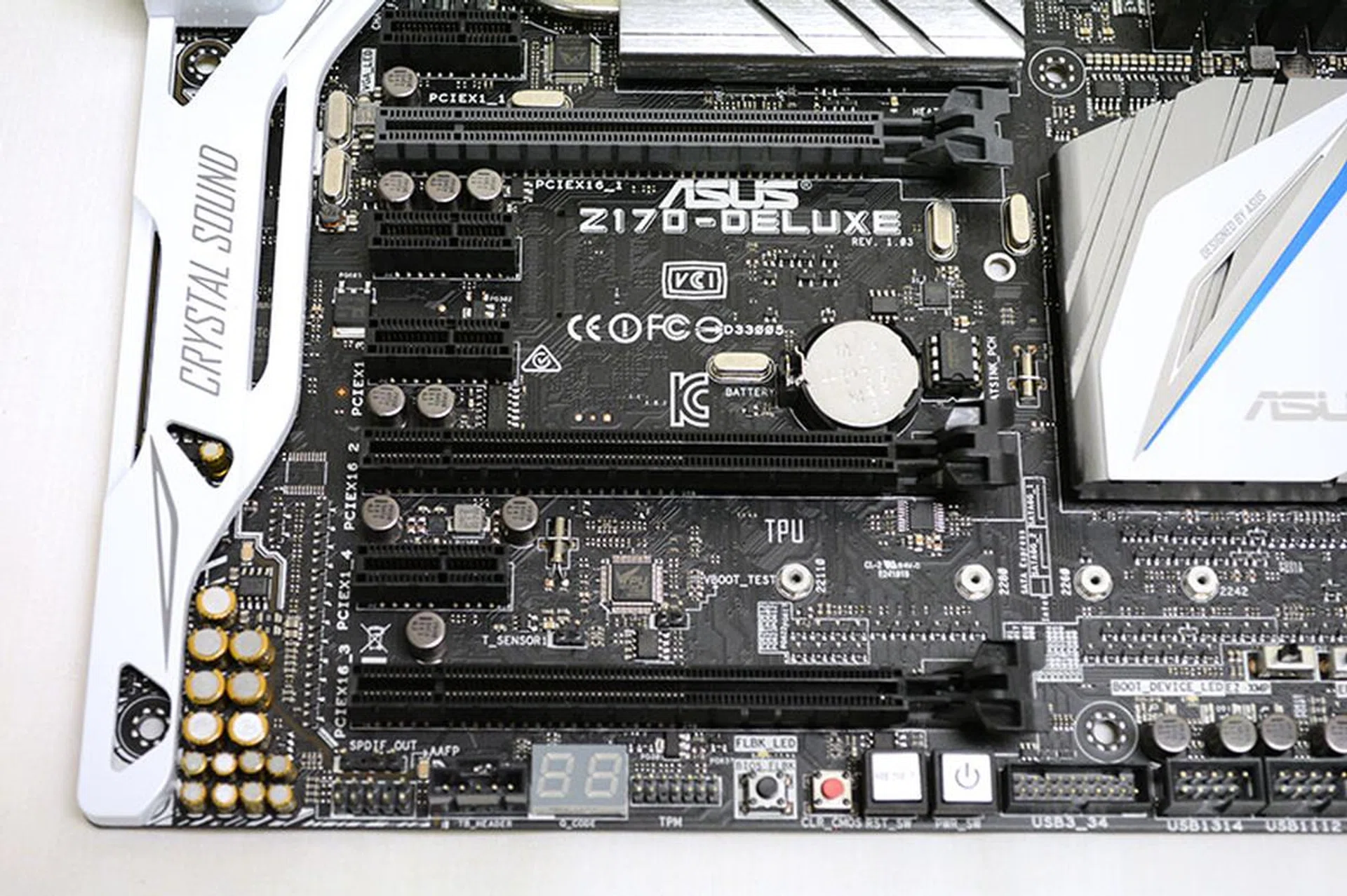 There is a three-slot space between the first and second PCIe 3.0 x16 slots, which leaves ample room for dual graphics card setups.