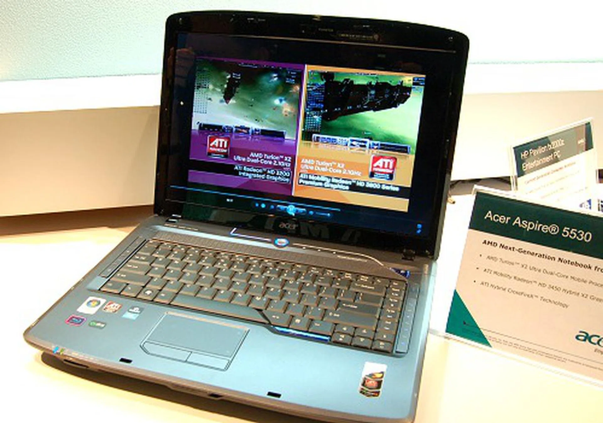 The Acer Aspire 5530 is similar to the ASUS M51Ta, a Puma platform notebook with a discrete mobile Radeon HD 3450 graphics in Hybrid CrossFire mode.