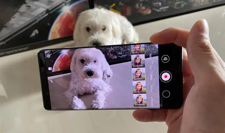 Stretch your creativity with the different filters available while video recording your favorite moments.