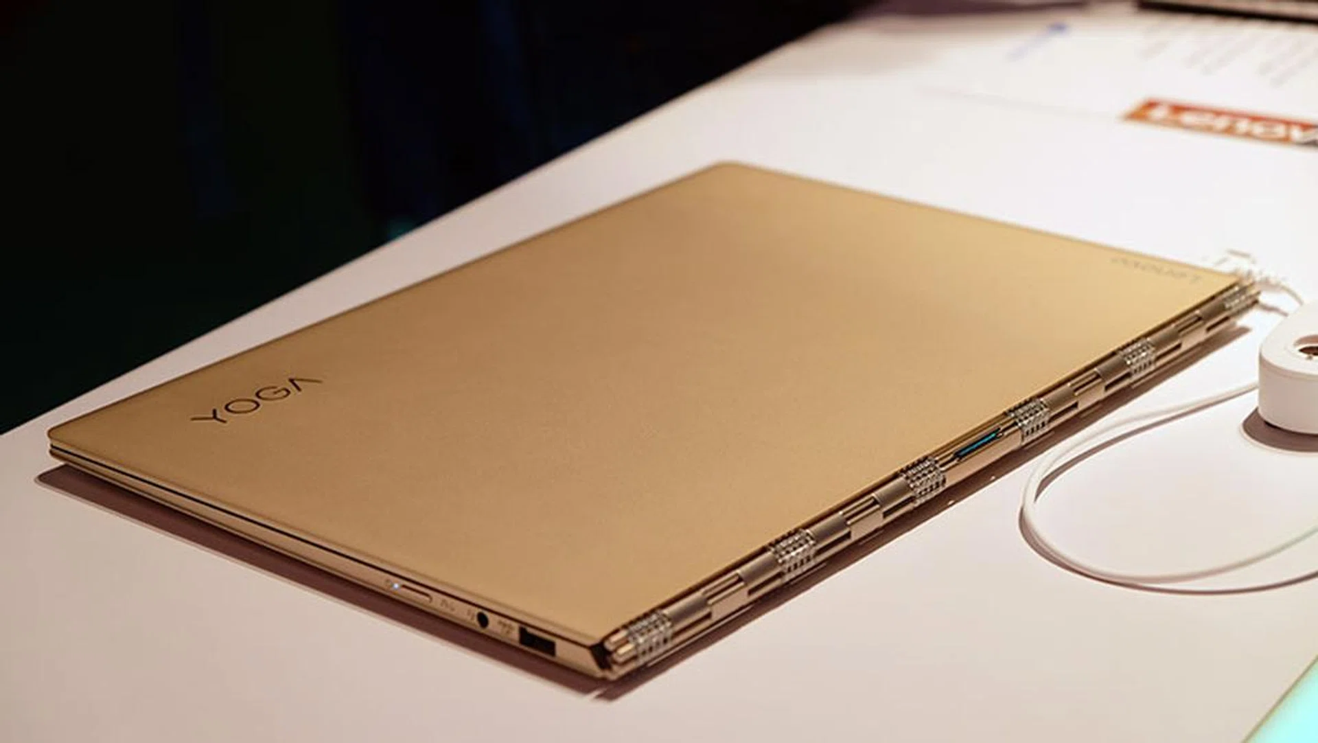Lenovo Yoga 910