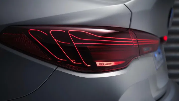 The rear light assembly is 400g lighter thanks to special filament material. (Image source: BMW)