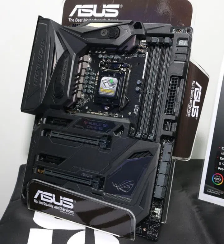 The ASUS ROG Maximus IX Formula.