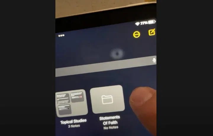 Screenshot taken from Benjamin Hobbs' YouTube video on "iPad Mini 6 Screen Clearance Issue".