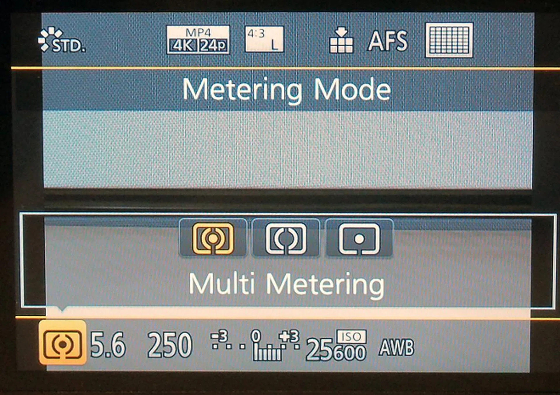 Pressing the Quick Menu button will bring up this screen. At this point, hitting the Set button will do nothing as you need to tap Up on the D-Pad to access the metering sub menu.