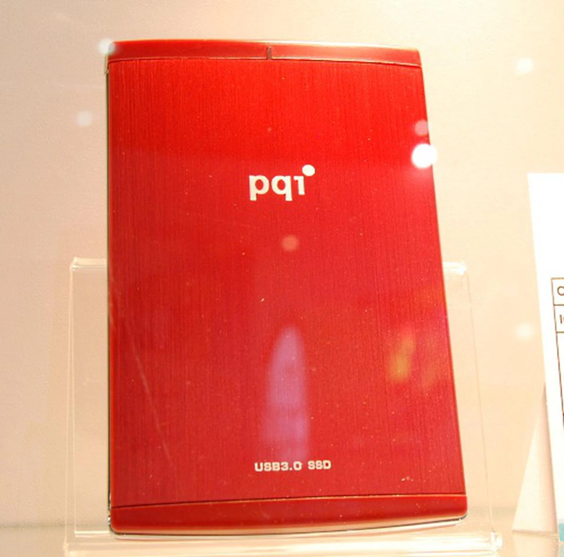 This USB 3,0 SSD external HDD comes in two sizes, 80 and 160GB. PQI also claims that its TurboHDD USB software will increase the performance by up to 53%.