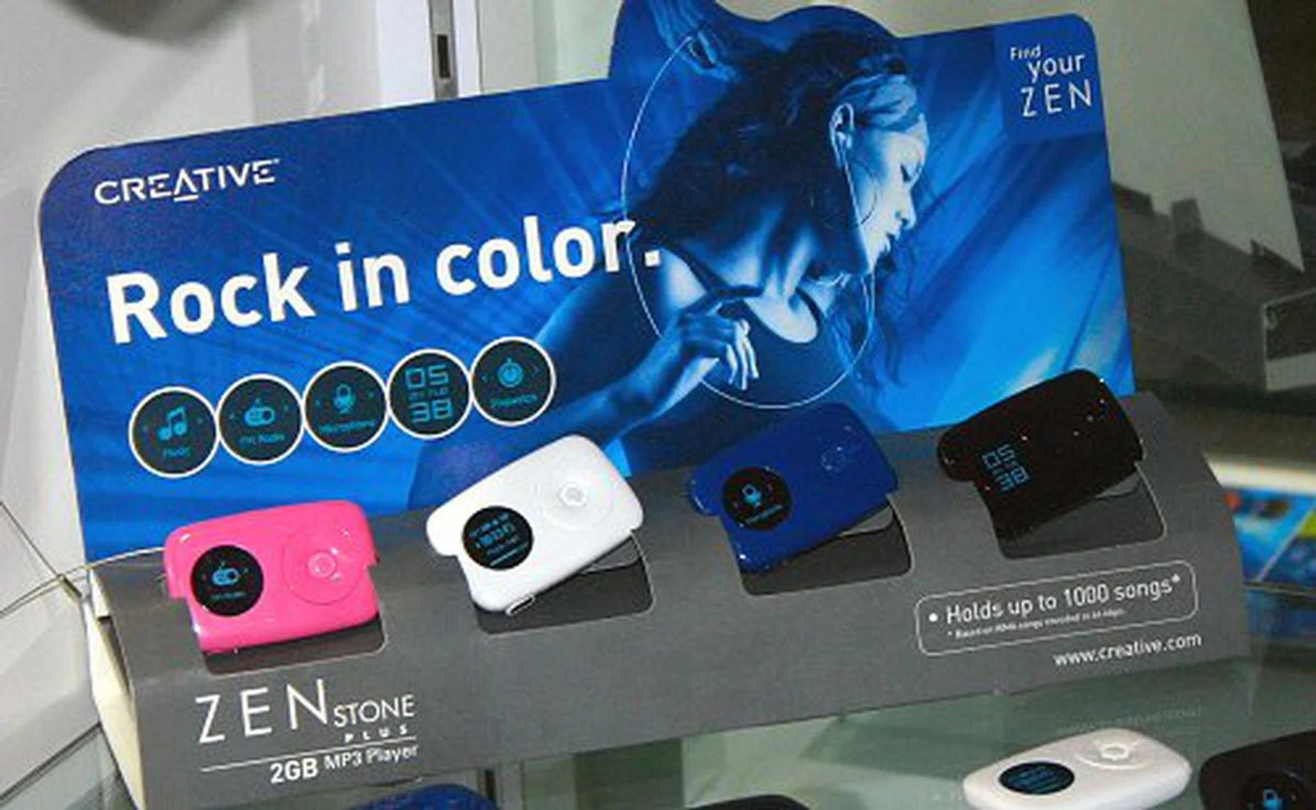  Want more from the Stone? Creative's 2GB ZEN Stone Plus is sure to grab attention with its larger storage and added functionality including FM Radio, microphone, time display and stopwatch. Available in four colors: White, Pink, Blue and Black. The ZEN Stone Plus goes for S$99 with a free silicone skin clip.  