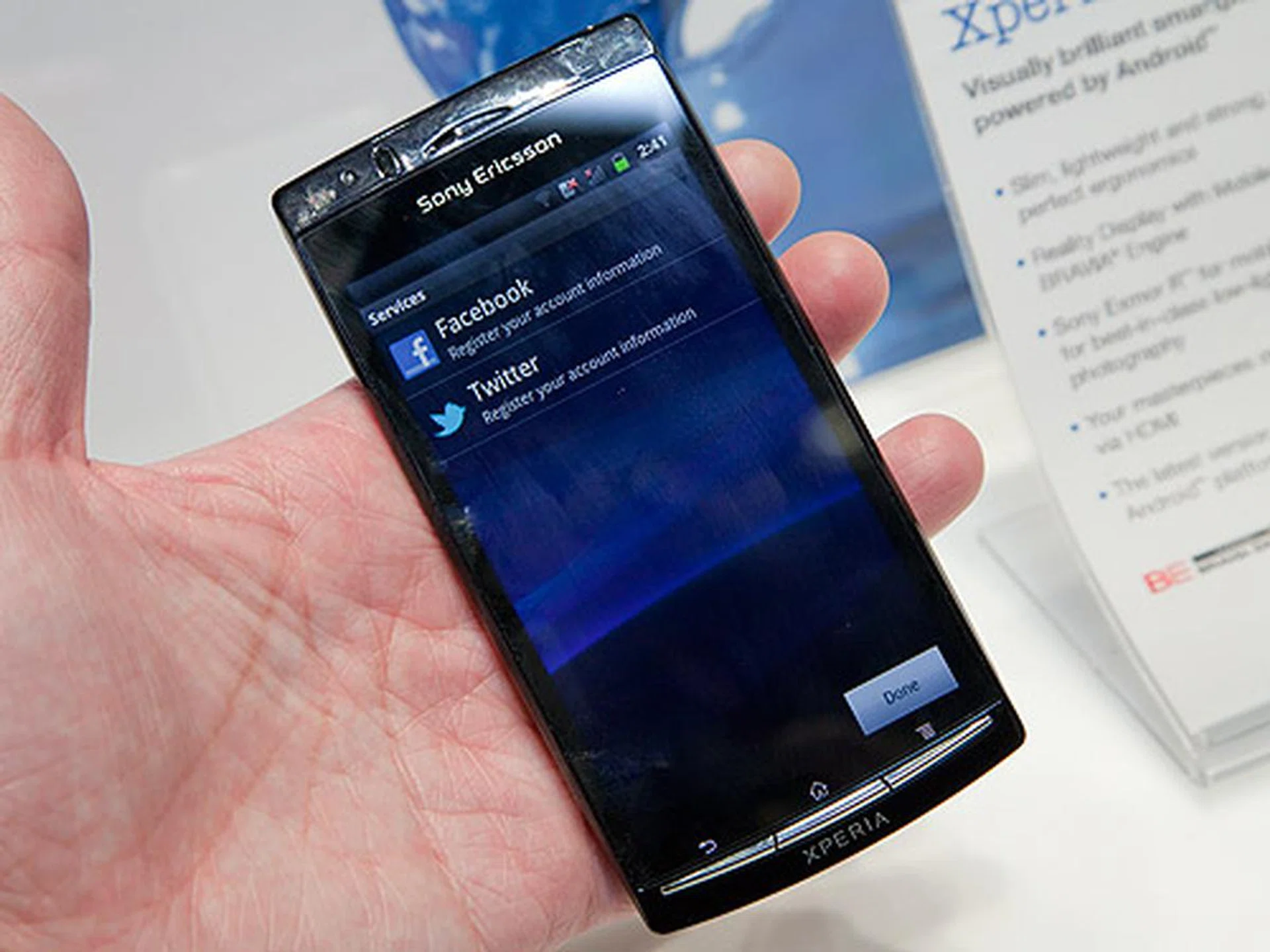 The new Sony Ericsson Xpreia arc is a new Android 2.3 smartphone with a 4.2-inch Reality display screen. It also comes with an 8 Megapixel camera with Sony's Exmor R back illuminated sensor for still images and HD videos. 