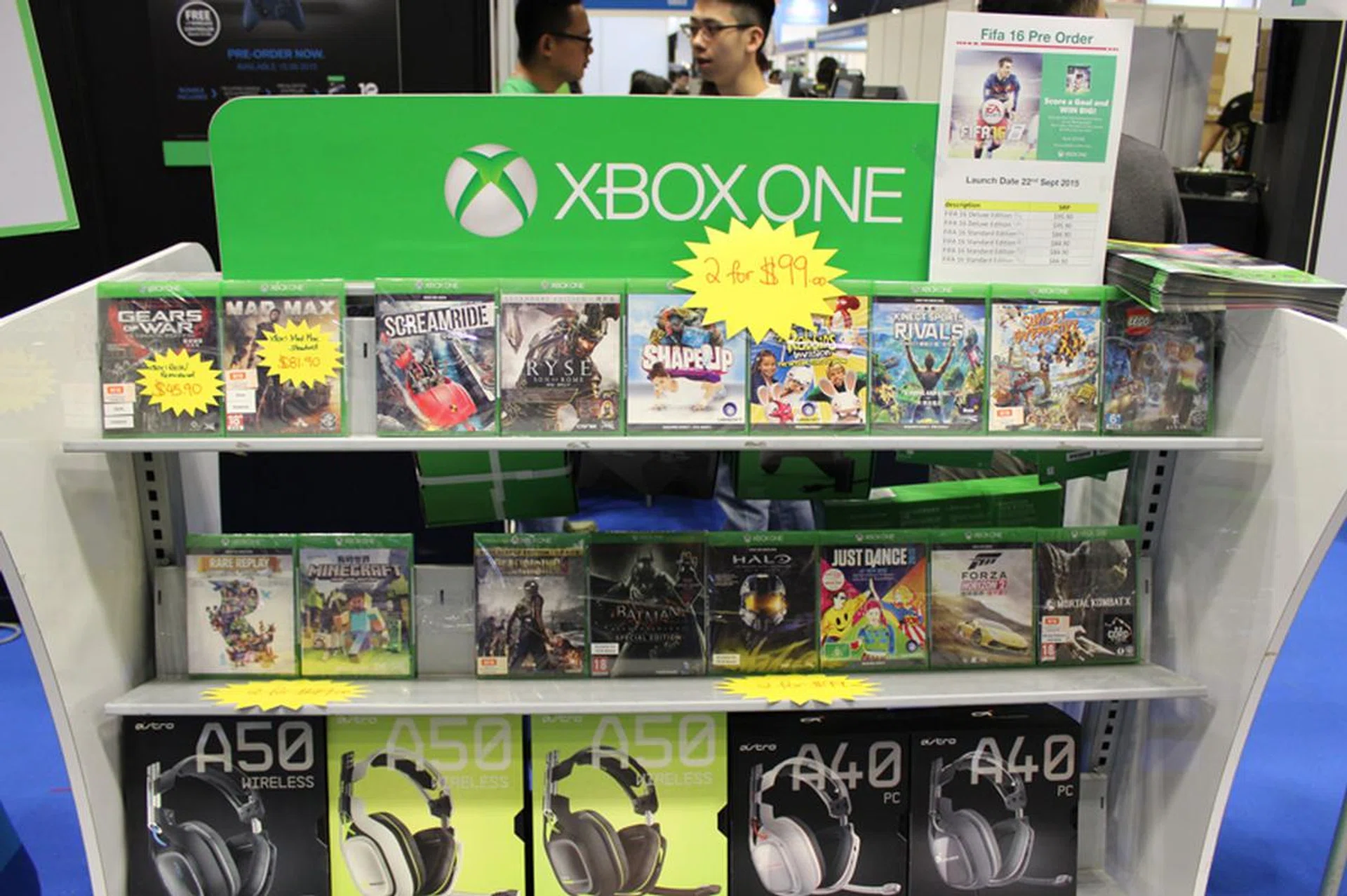 Microsoft has a great deal on games at Comex. Pick two titles for $99. We suggest picking from Dead Rising 3, Halo, Batman, Forza Horizon 2 and Sunset Overdrive
