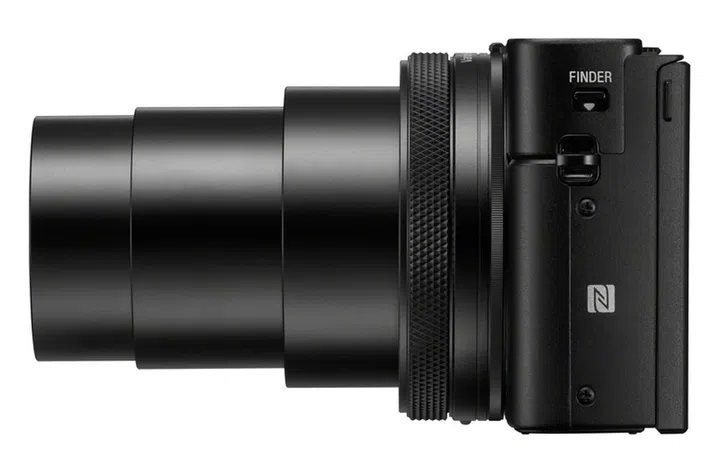 The 24-200mm zoom lens makes this a very versatile camera.
