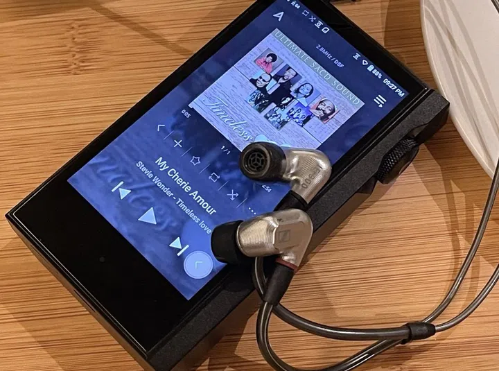 The IE 900 is paired, in this instance, with the Kann Alpha DAP from Astell & Kern.