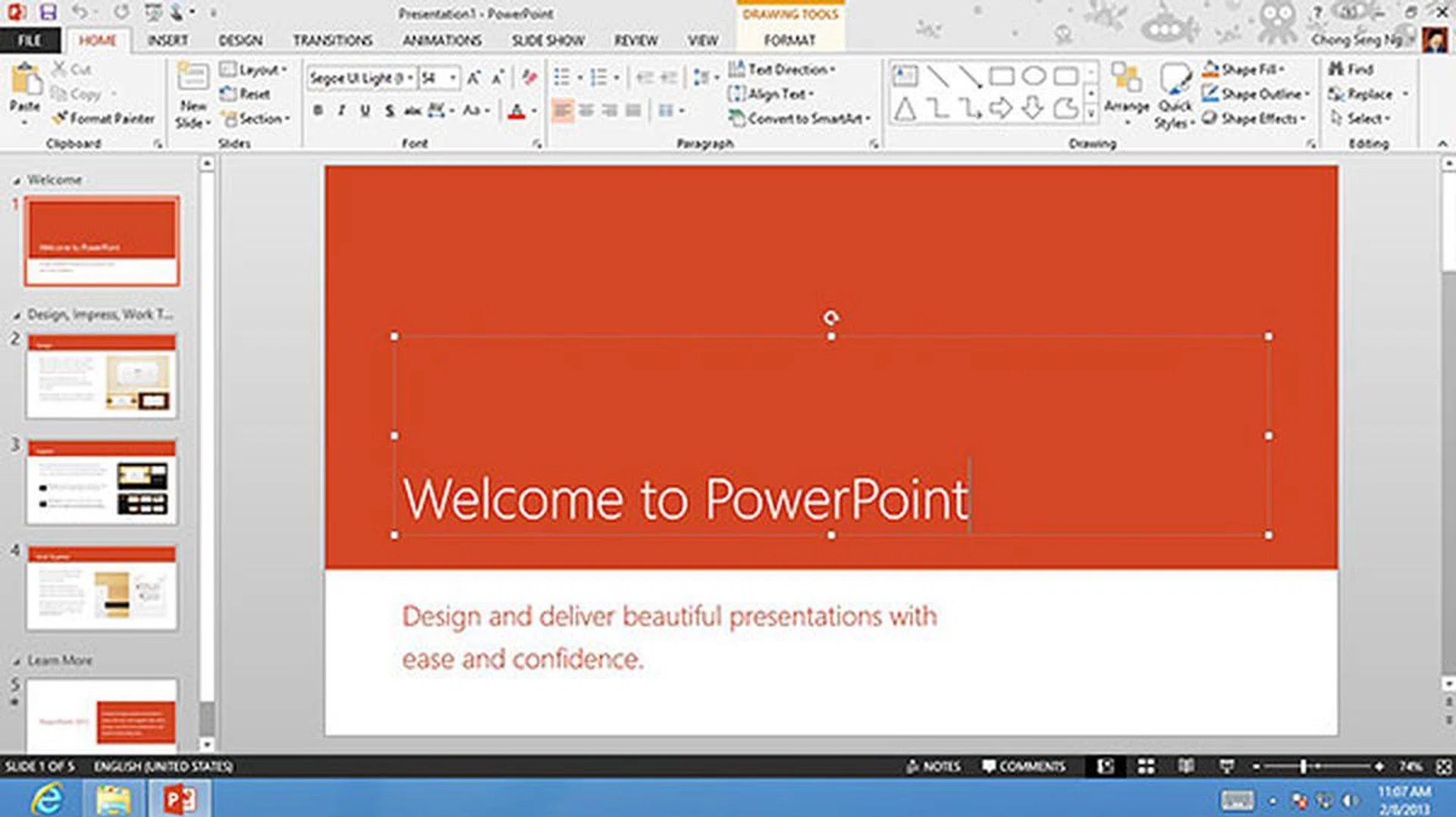 Here's a screenshot of how PowerPoint 2013 looks like on a 1,366 x 768-pixel display using Mouse mode.