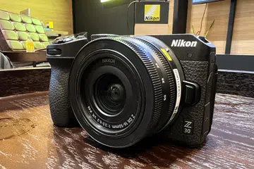 Nikon Z 30.
