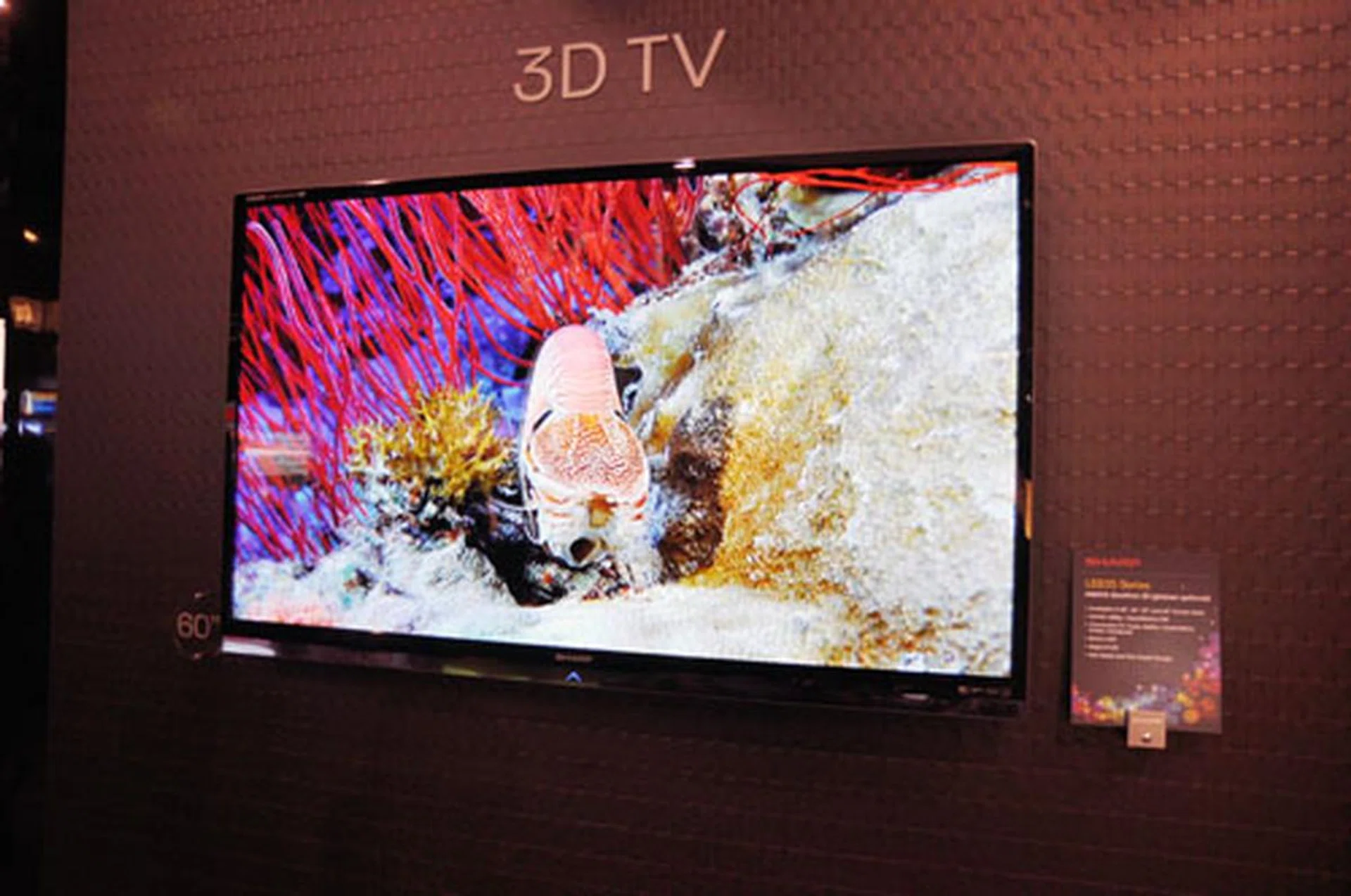 Here's a closer look at the AQUOS Quattron LE835, and comes in 40, 46, 52 and 60-inch screen sizes. It has built-in Wifi and is edge-lit for a thinner body.